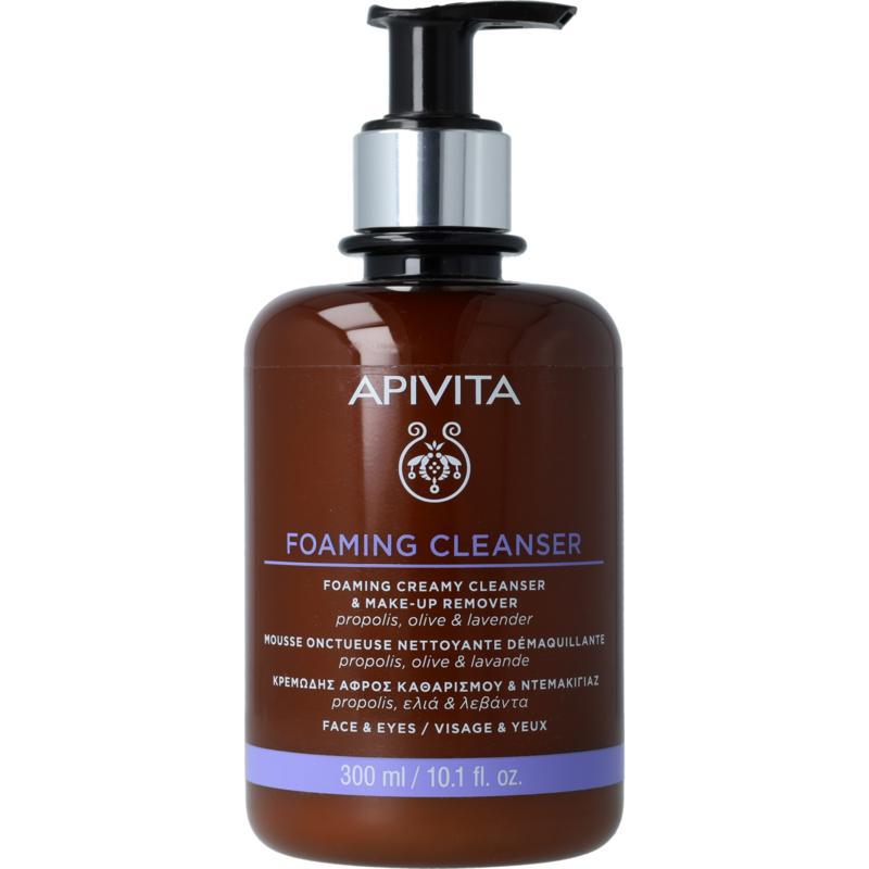 Foaming cleanser