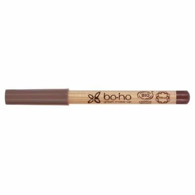 Boho green makeup Lip pencil marron