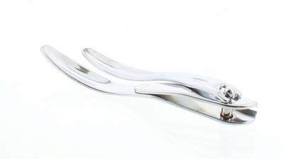Malteser Nagelknipper draai 8cm cr 2728