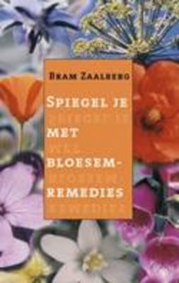 Spiegel met je bloesemremedies boek