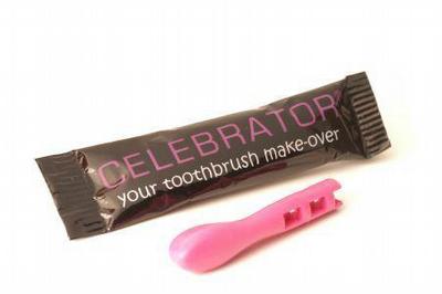 Merkloos celebrator 3st