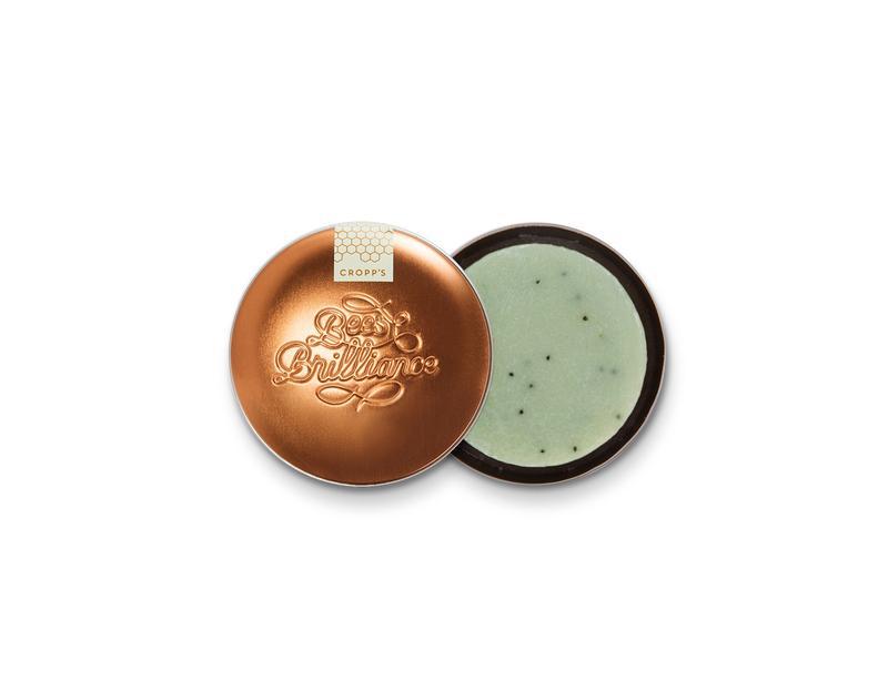 Manuka honey soap + kiwifruit