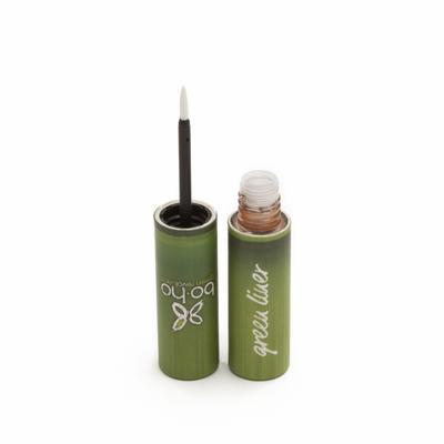 Boho green makeup Greenliner marron 02