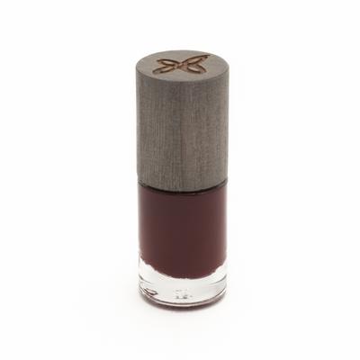 Boho green makeup Nagellak red rose 14