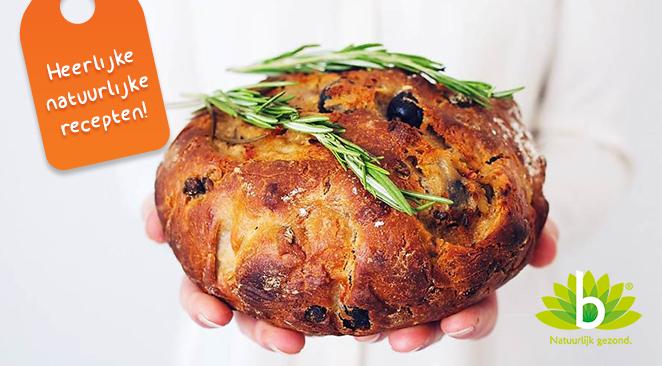 Recept: Panbrood met havergrutten, olijven en rozemarijn